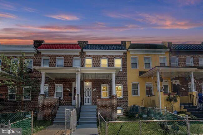 Building Photo - 2615 Lauretta Ave