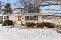 Building Photo - 19 Casper Ct