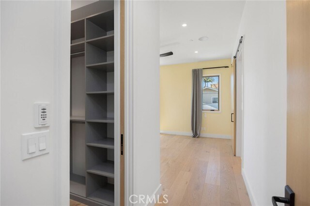 Building Photo - 1120 7th St