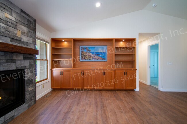 Building Photo - Beautiful 4-Bedroom Home in Southeast Fort Collins!