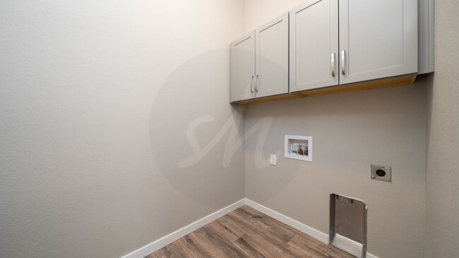 Building Photo - 55+ Gated Community at The Retreat at Banning Lewis