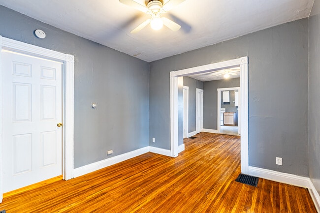 Building Photo - 243 Chamberlain St