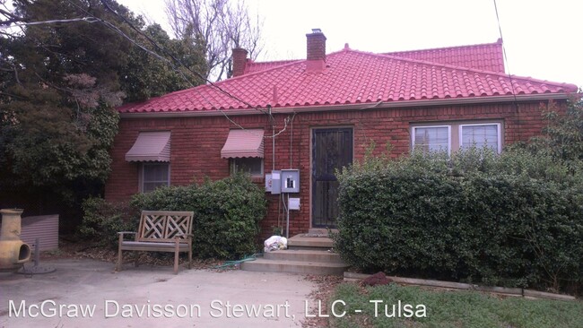 Building Photo - 2 br, 1 bath House - 1648 S Evanston Avenue