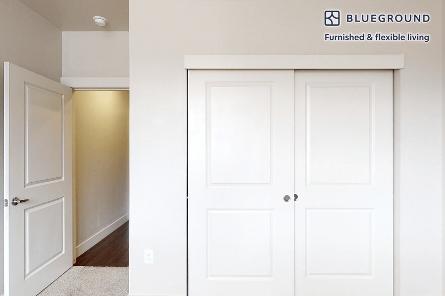 Building Photo - 13195 W Progress Cir