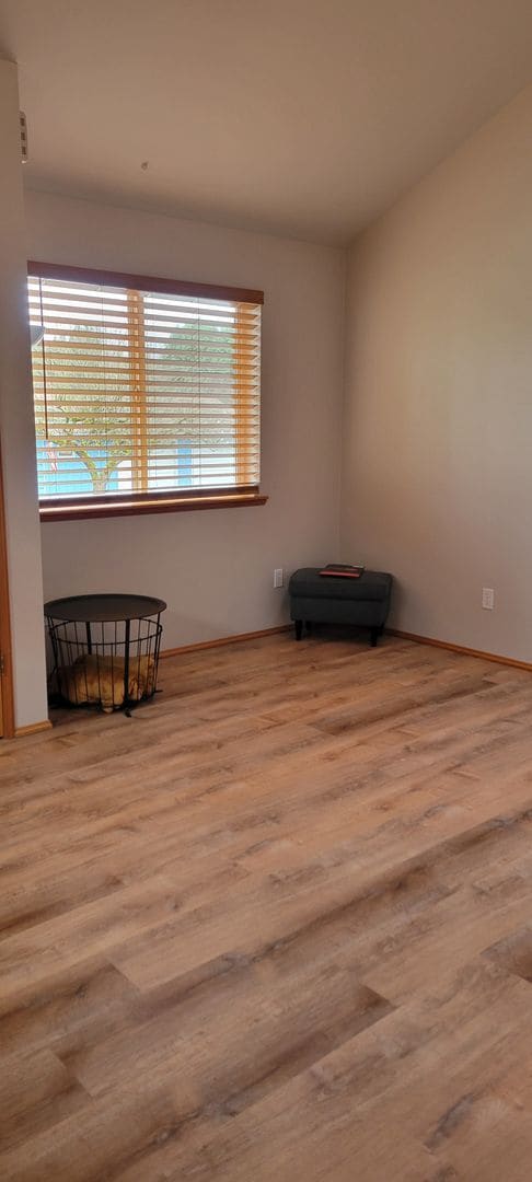 Building Photo - RARE townhouse in Snohomish~ Available Nov...