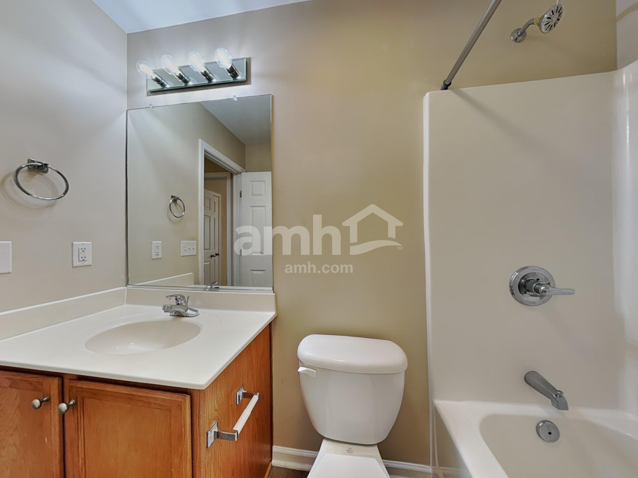 Building Photo - 4028 Tarrant Trace Cir