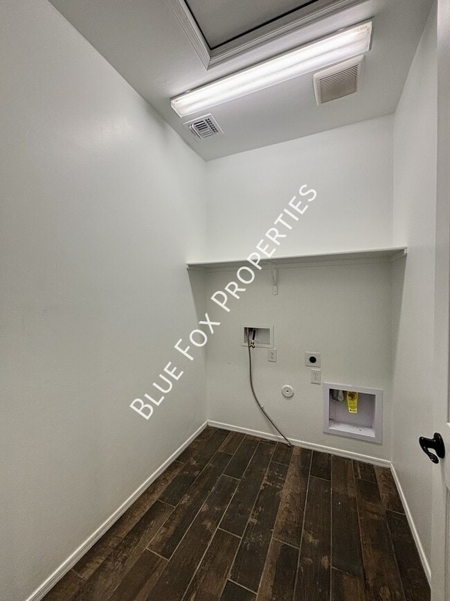 Building Photo - 12013 Ryscott Cir