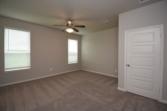 Building Photo - 2128 Port Jackson Dr