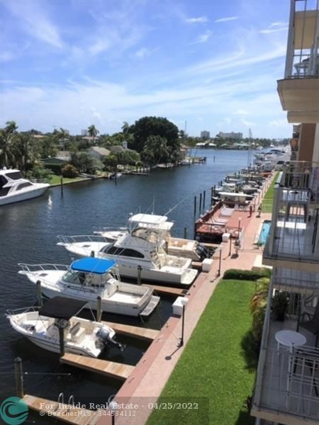 Building Photo - 1777 SE 15th St