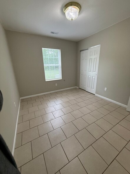 Building Photo - 101 Westview Pl