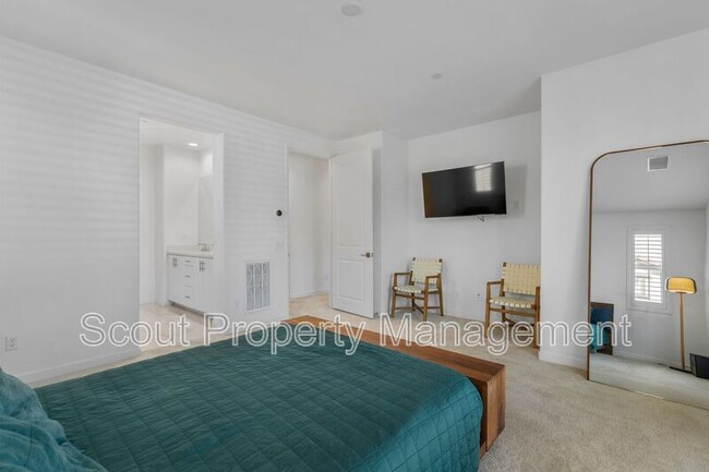 Building Photo - 31234 Calle Cirros