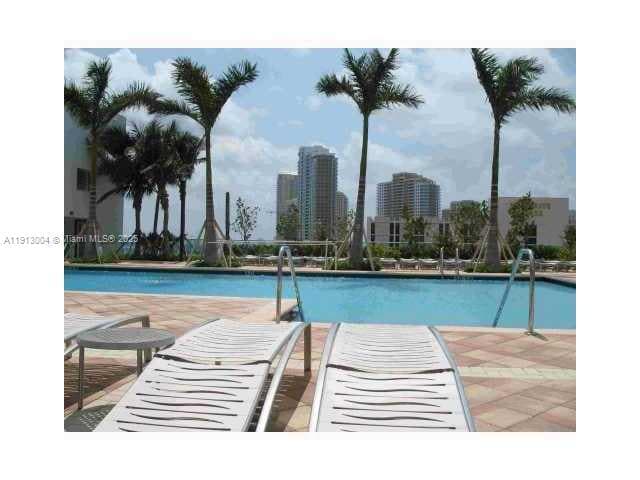 Building Photo - 41 SE 5th St