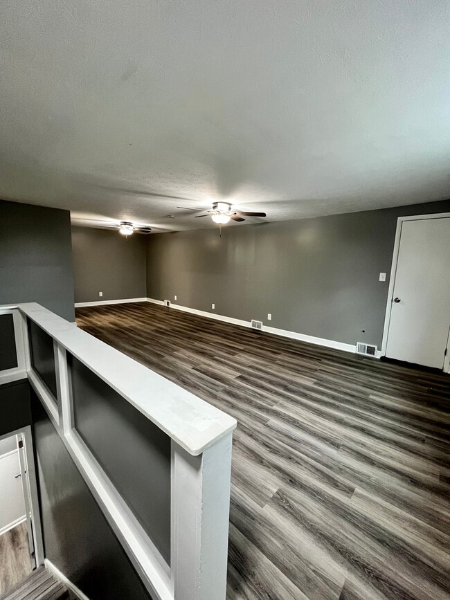 Building Photo - 18475 Bennett Rd