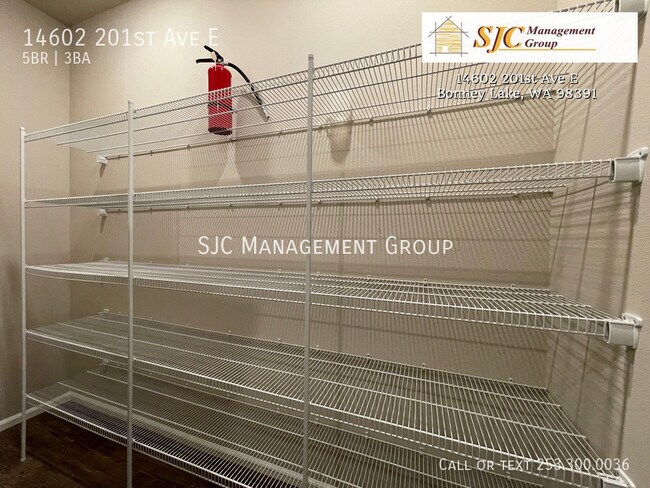 Building Photo - 14602 201st Ave E