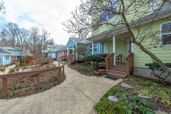 Building Photo - West Asheville Rental! Co-housing Development