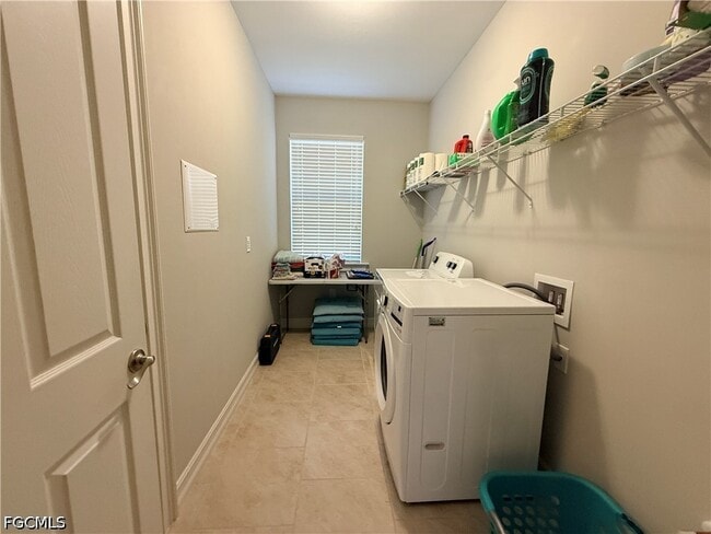 Building Photo - 3920 King Edwards St