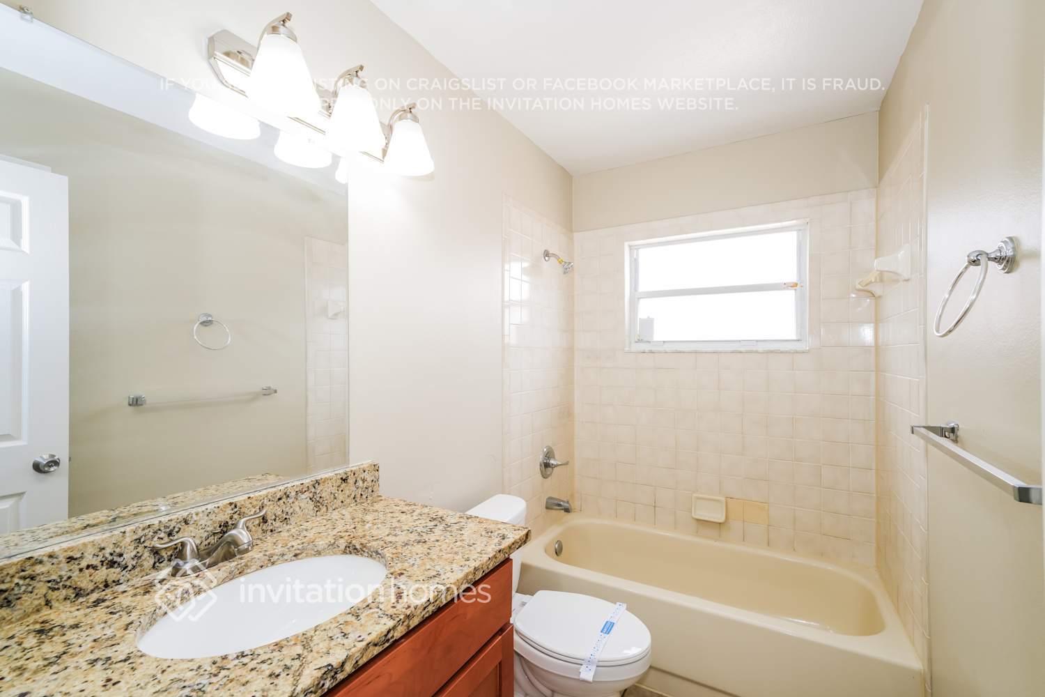 Building Photo - 12305 Huckleberry Ct
