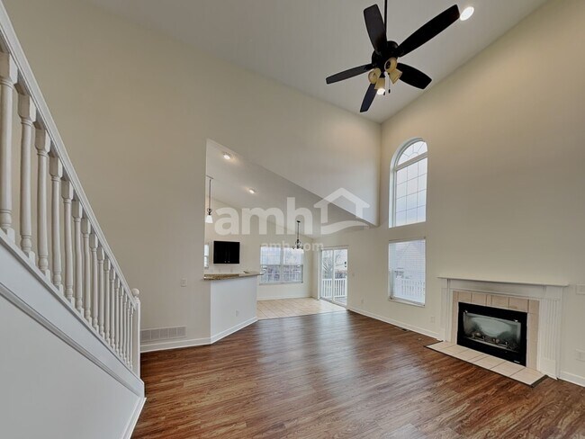 Building Photo - 1130 Mastell Dr