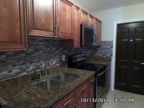 Building Photo - 479 NW 19th St