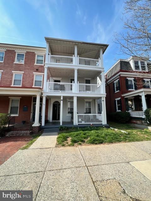 Building Photo - 129 W Miner St