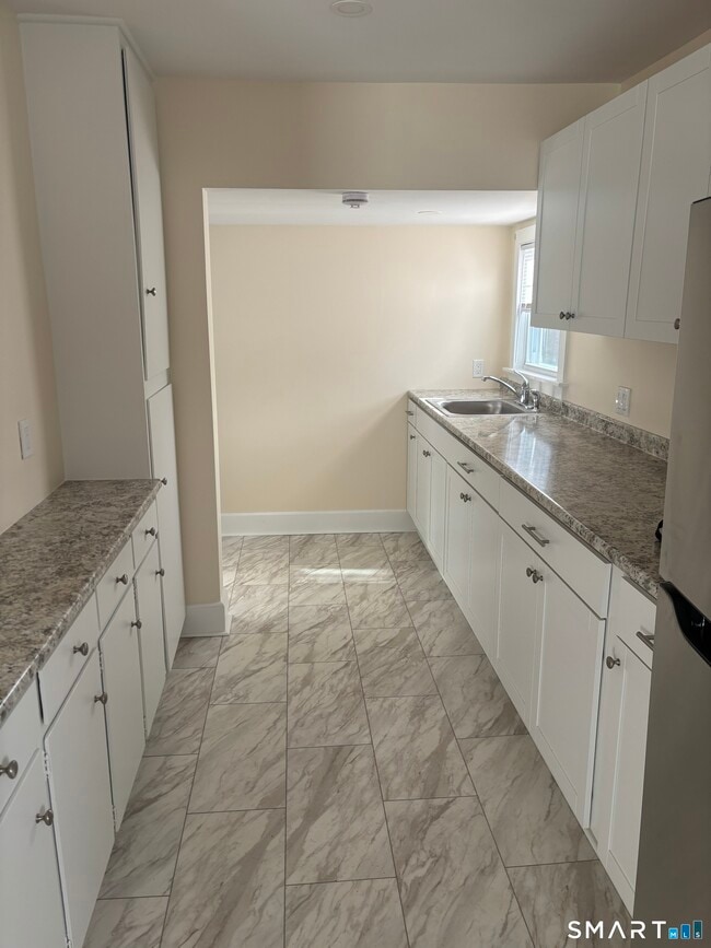 Building Photo - 95 Pennsylvania Ave