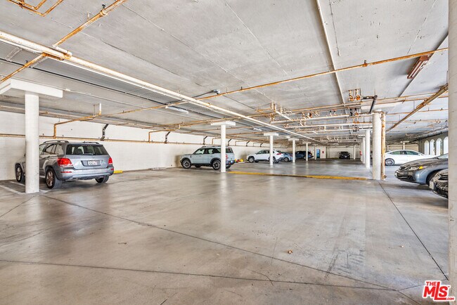 Building Photo - 5500 Torrance Blvd