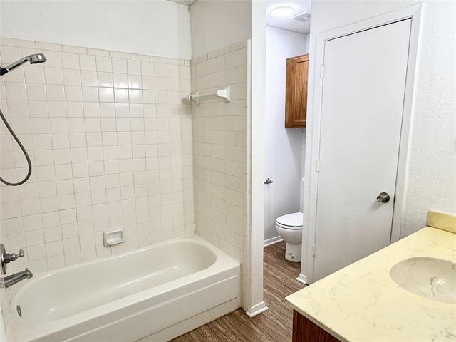 Building Photo - 7554 Boxwood Ct