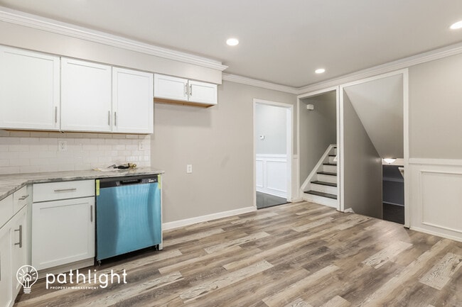 Building Photo - 33642 Newport Drive