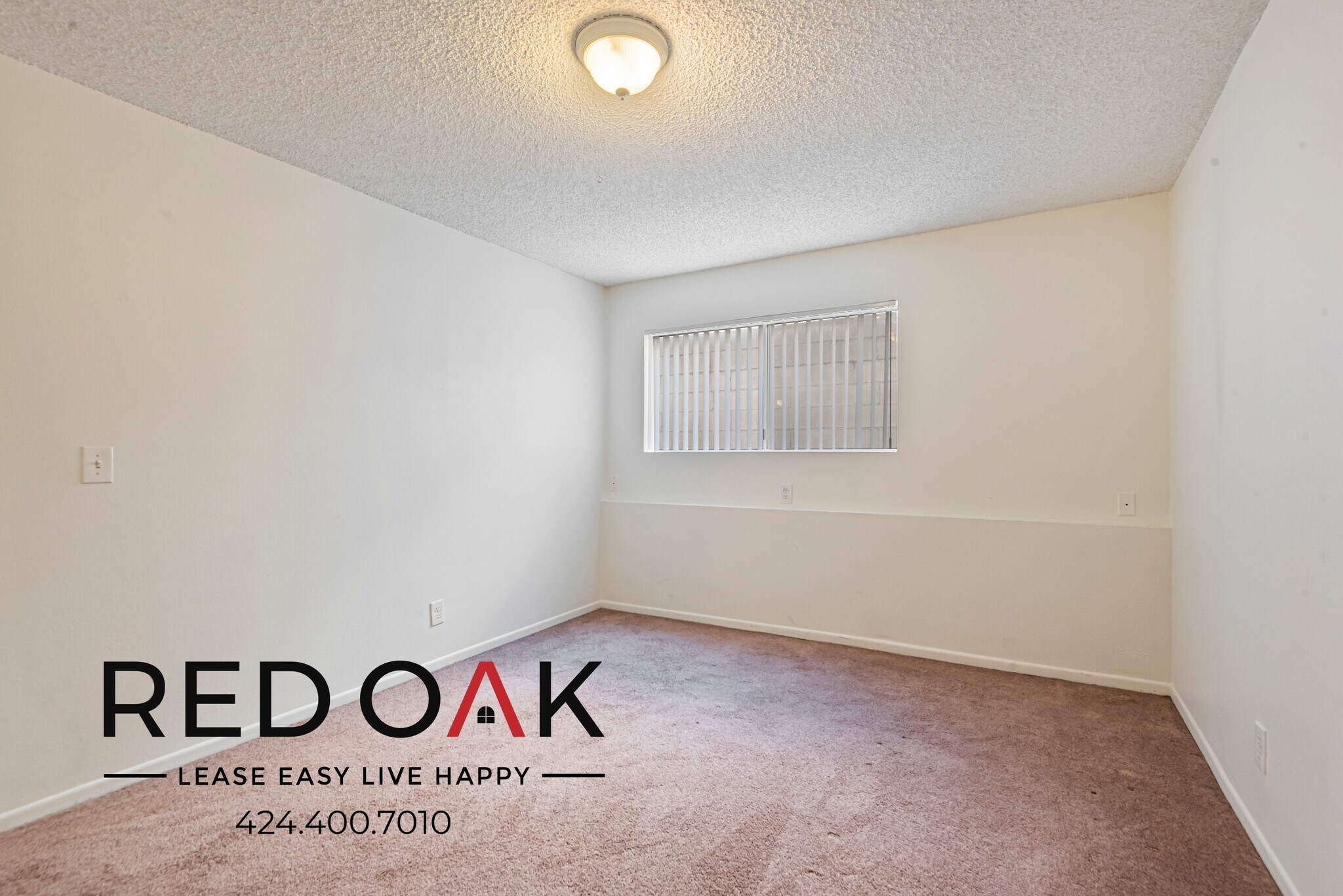 Building Photo - 949 White Knoll Dr