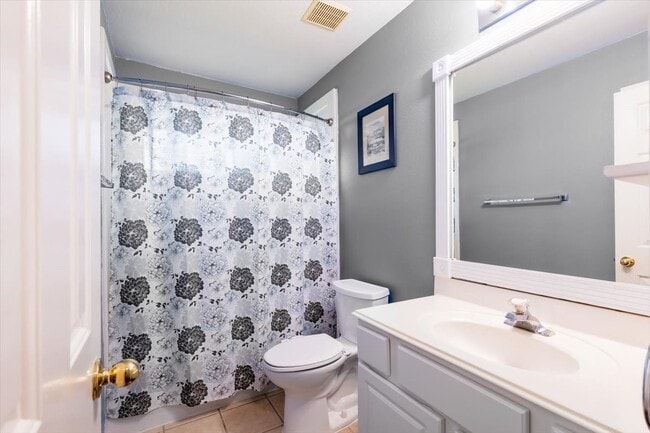 Building Photo - 4522 Laurel Green Ct