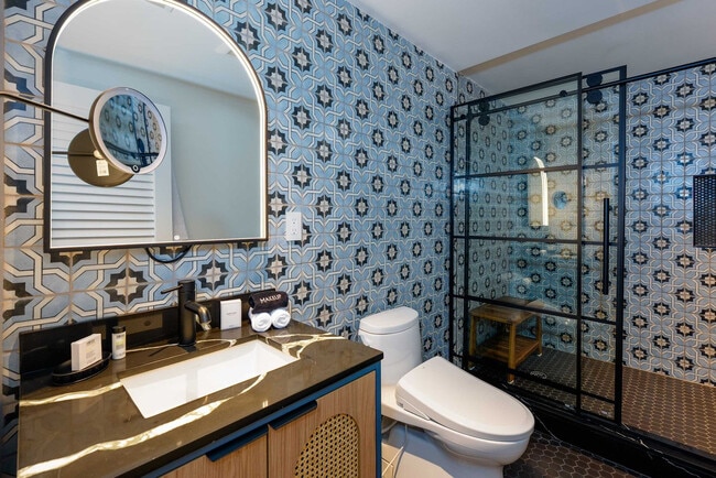 Building Photo - 1200 Ocean Dr