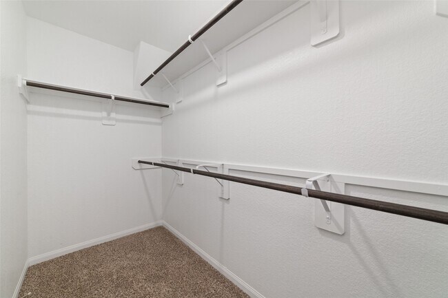 Building Photo - 2385 Tavo Trails Dr