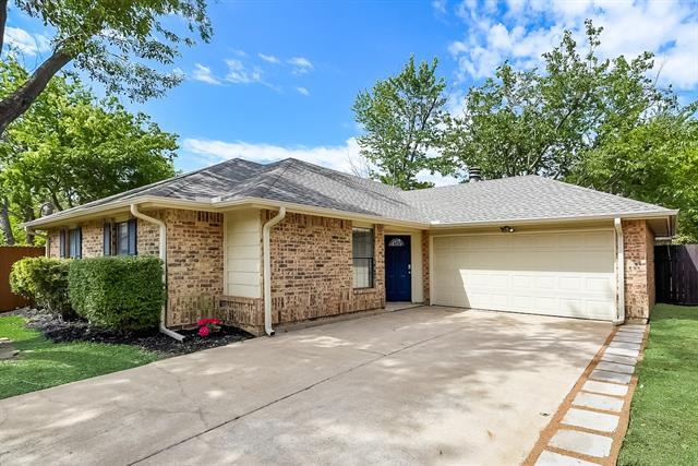 Building Photo - 1406 Collin Dr