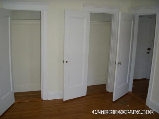 Building Photo - 22 Chauncey St