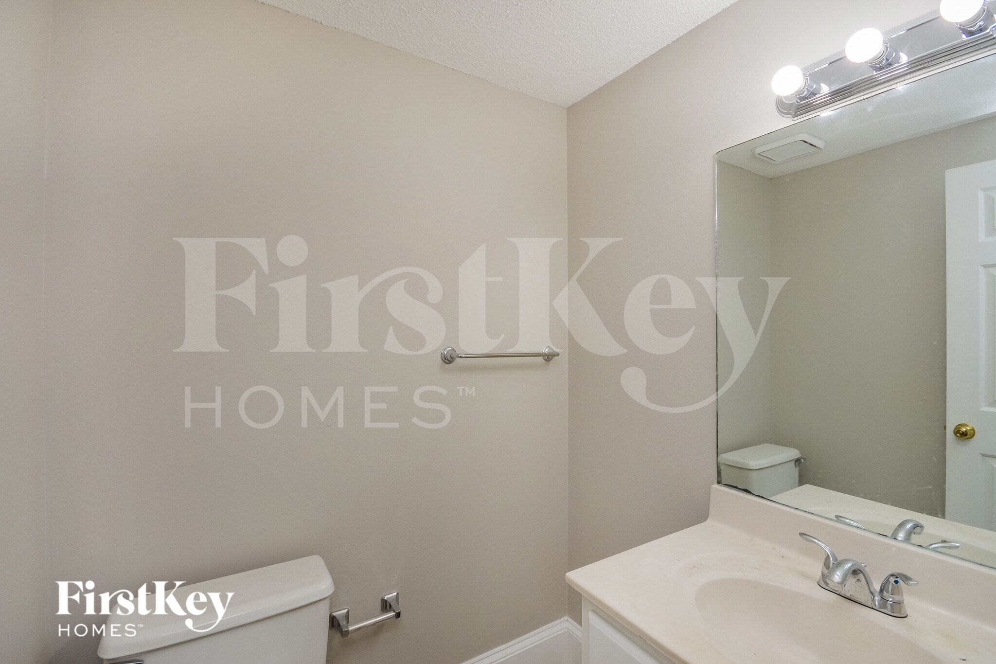 Building Photo - 4781 Meadowlark Dr SE