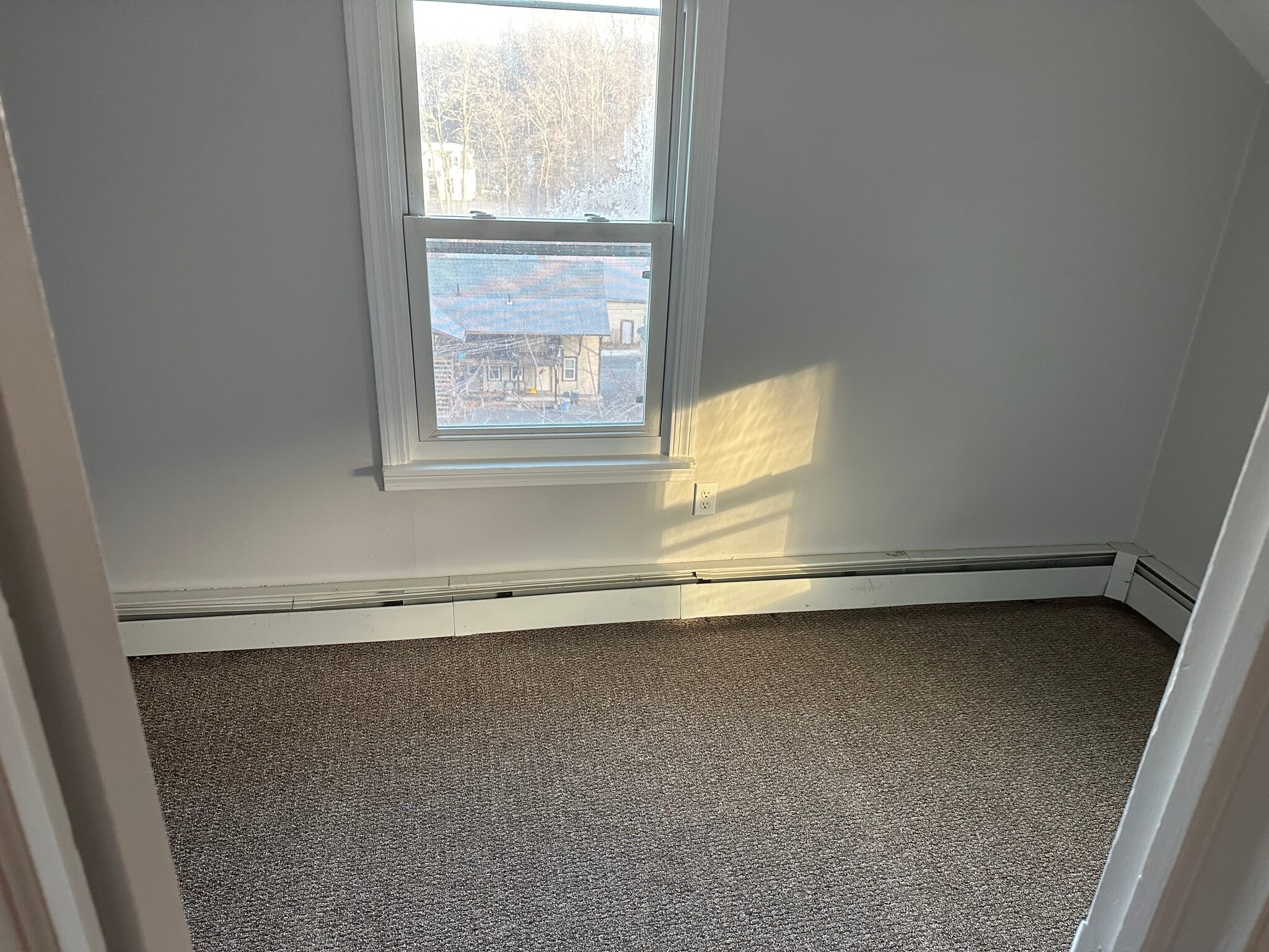 Building Photo - 30 Spring St