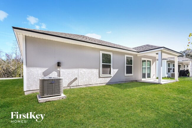 Building Photo - 12418 Itani Wy