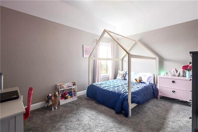 Building Photo - 1408 Saddlespur Ln