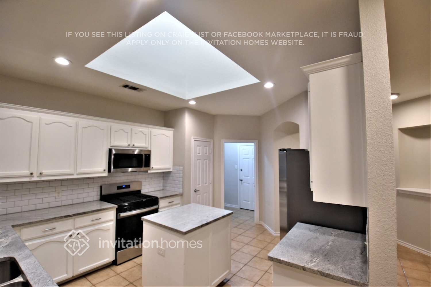 Building Photo - 6101 Farrah Dr