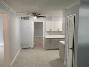 Building Photo - 1001 SW 74th Ave