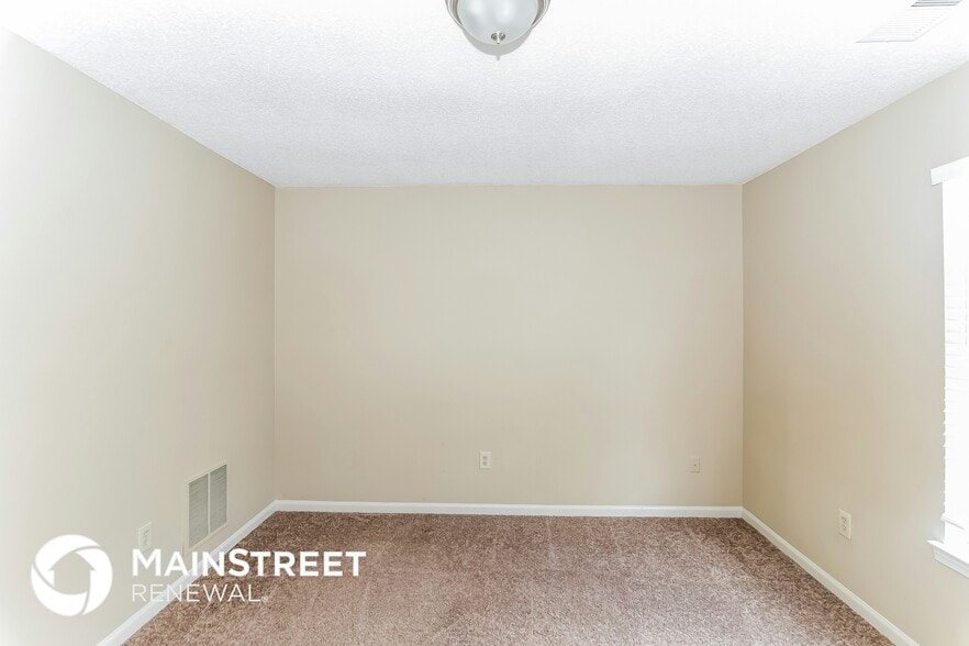 Building Photo - 9763 Riggan Dr