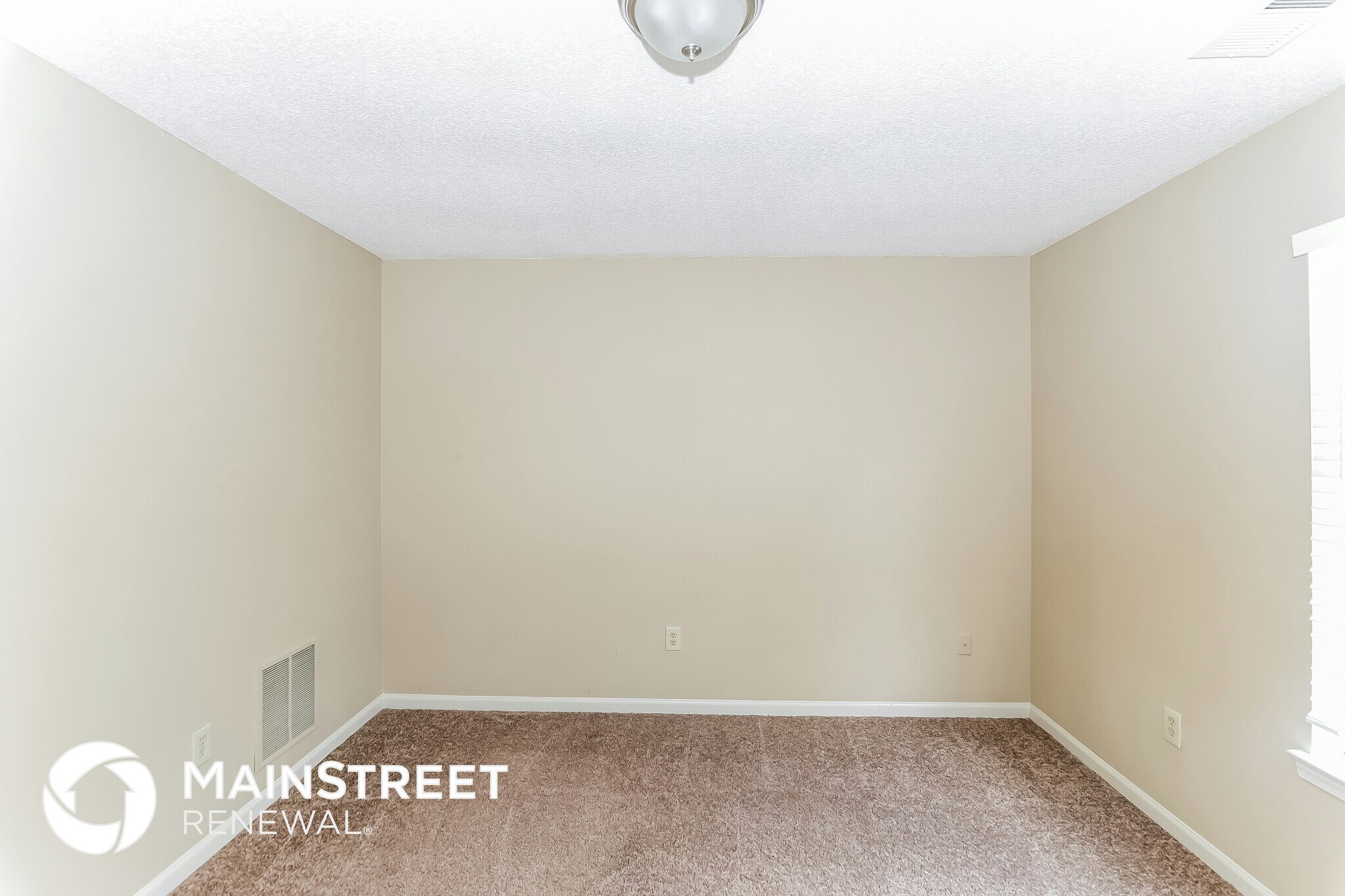 Building Photo - 9763 Riggan Dr