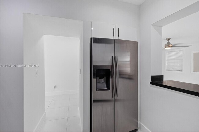 Building Photo - 465 NW 153rd St