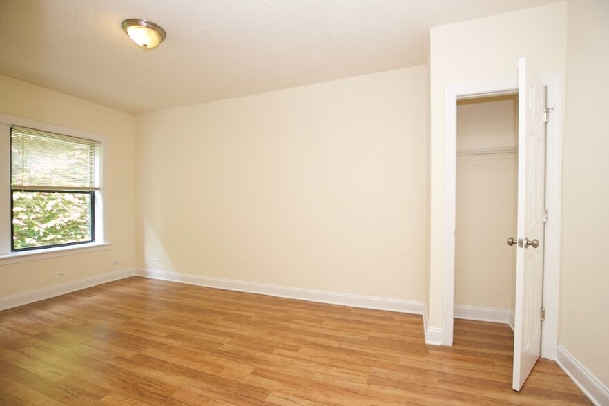 Building Photo - 1732 N Humboldt Blvd