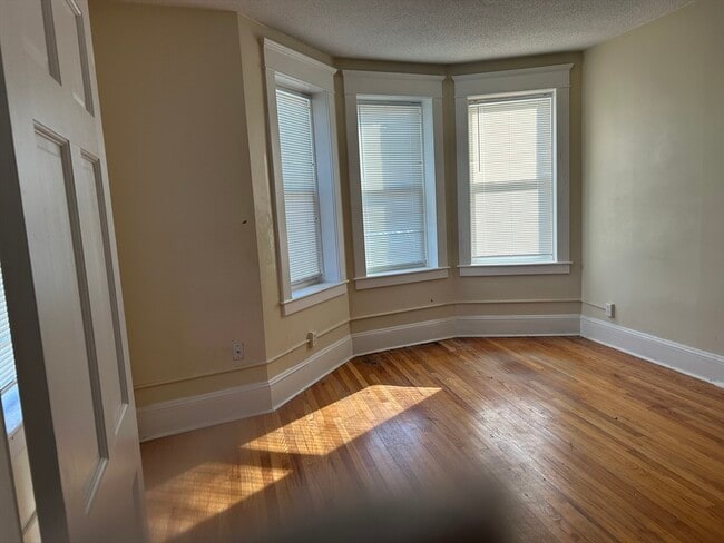 Building Photo - 1719 Northampton St