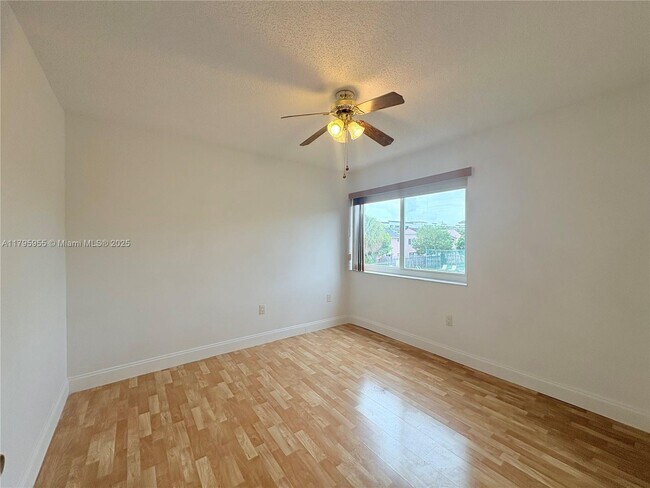 Building Photo - 8039 Lake Dr