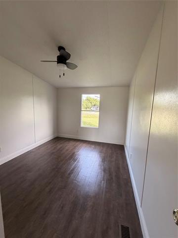 Building Photo - 2517 Willow Oak Ln