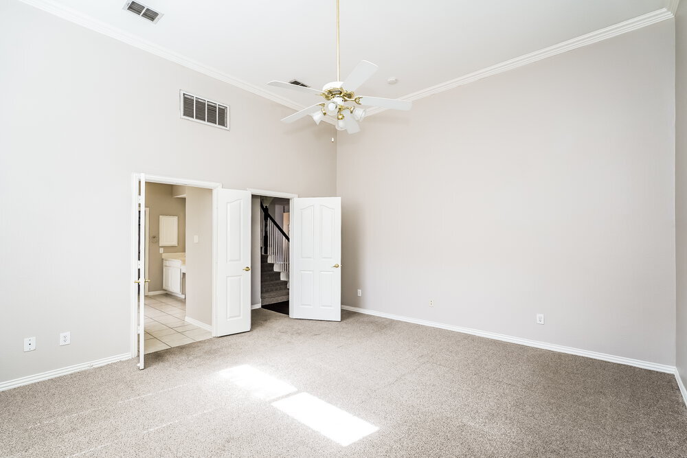 Building Photo - 4420 Vanderpool Dr