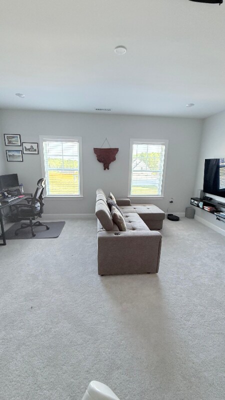 Building Photo - 402 Ravensworth Dr