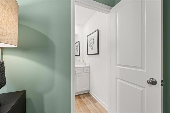 Building Photo - 1429 Hunter Trl